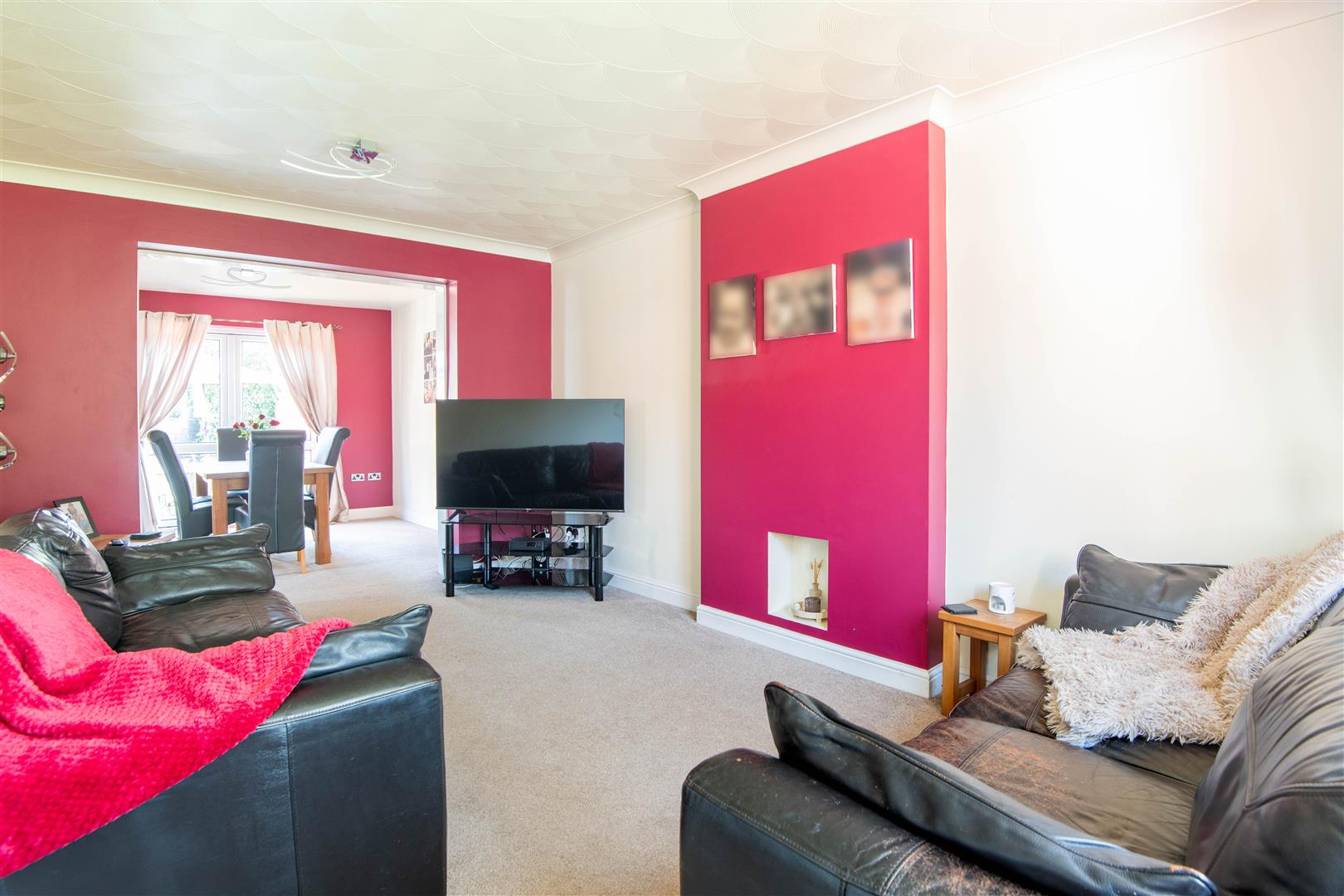 4 bed property in Old Gates Drive, Blackburn